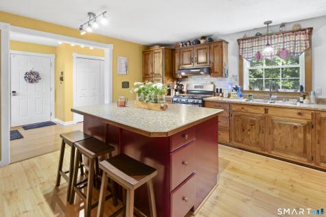 229 Woodstock Road Woodstock CT 06281