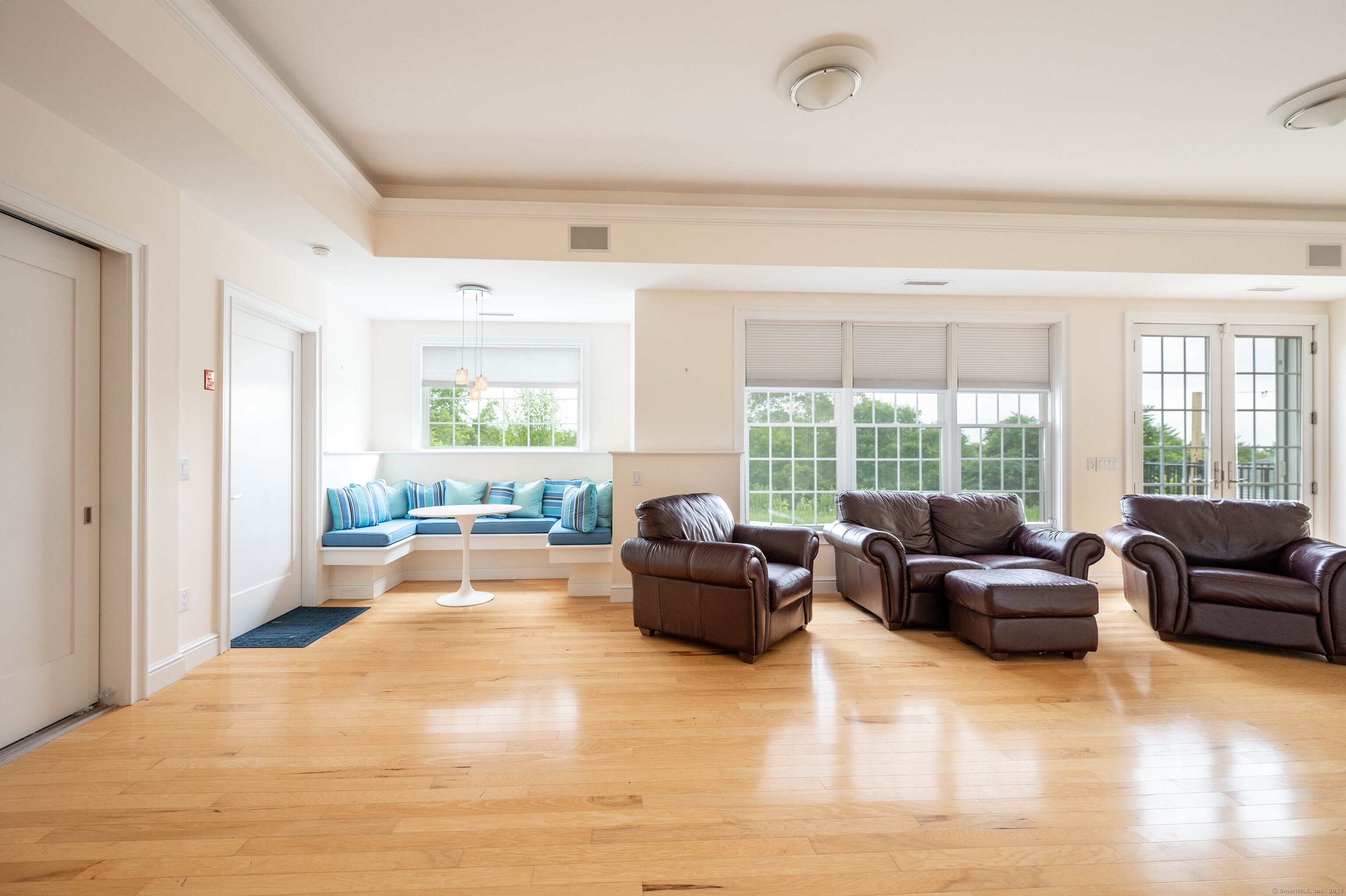 557 Upper Grassy Hill Road Woodbury CT 06798