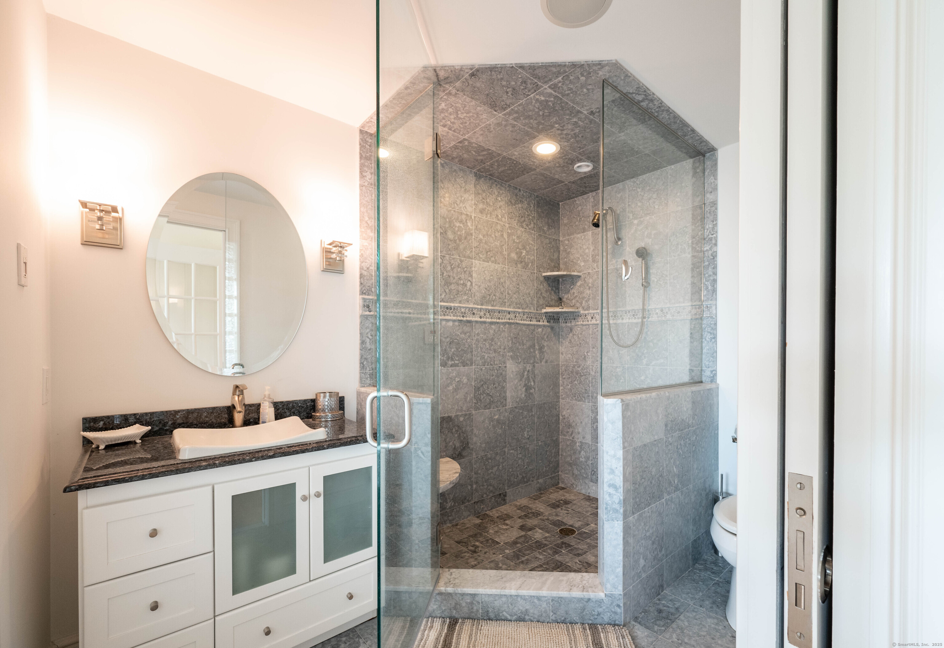 557 Upper Grassy Hill Road Woodbury CT 06798