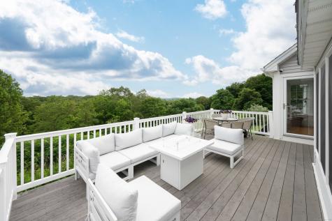557 Upper Grassy Hill Road Woodbury CT 06798