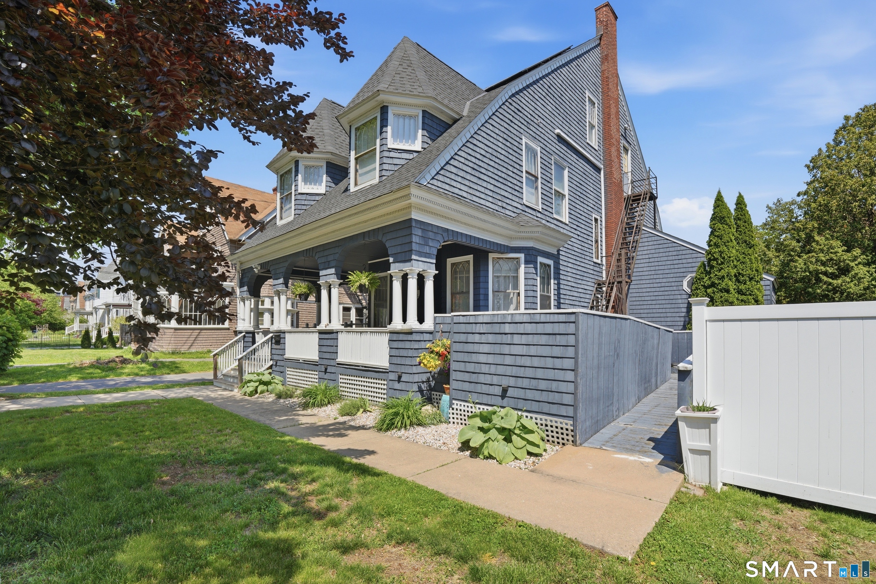 544 Prospect Avenue Hartford CT 06105