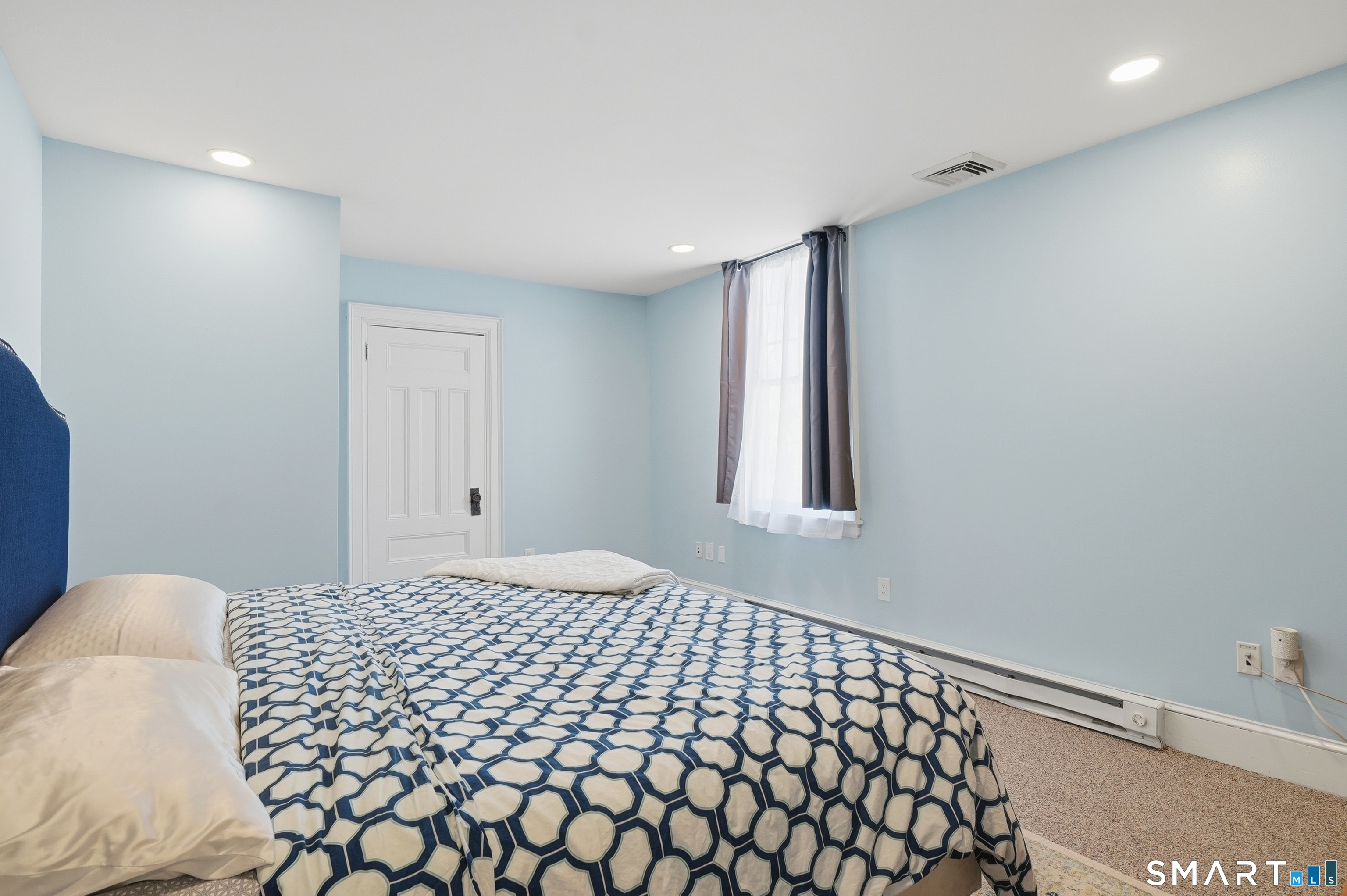 544 Prospect Avenue Hartford CT 06105