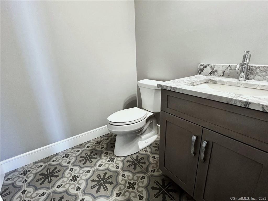 9 Melrose Drive Cheshire CT 06410