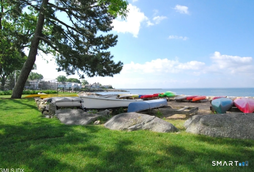 2 Joshua Slocum Dock Stamford CT 06902