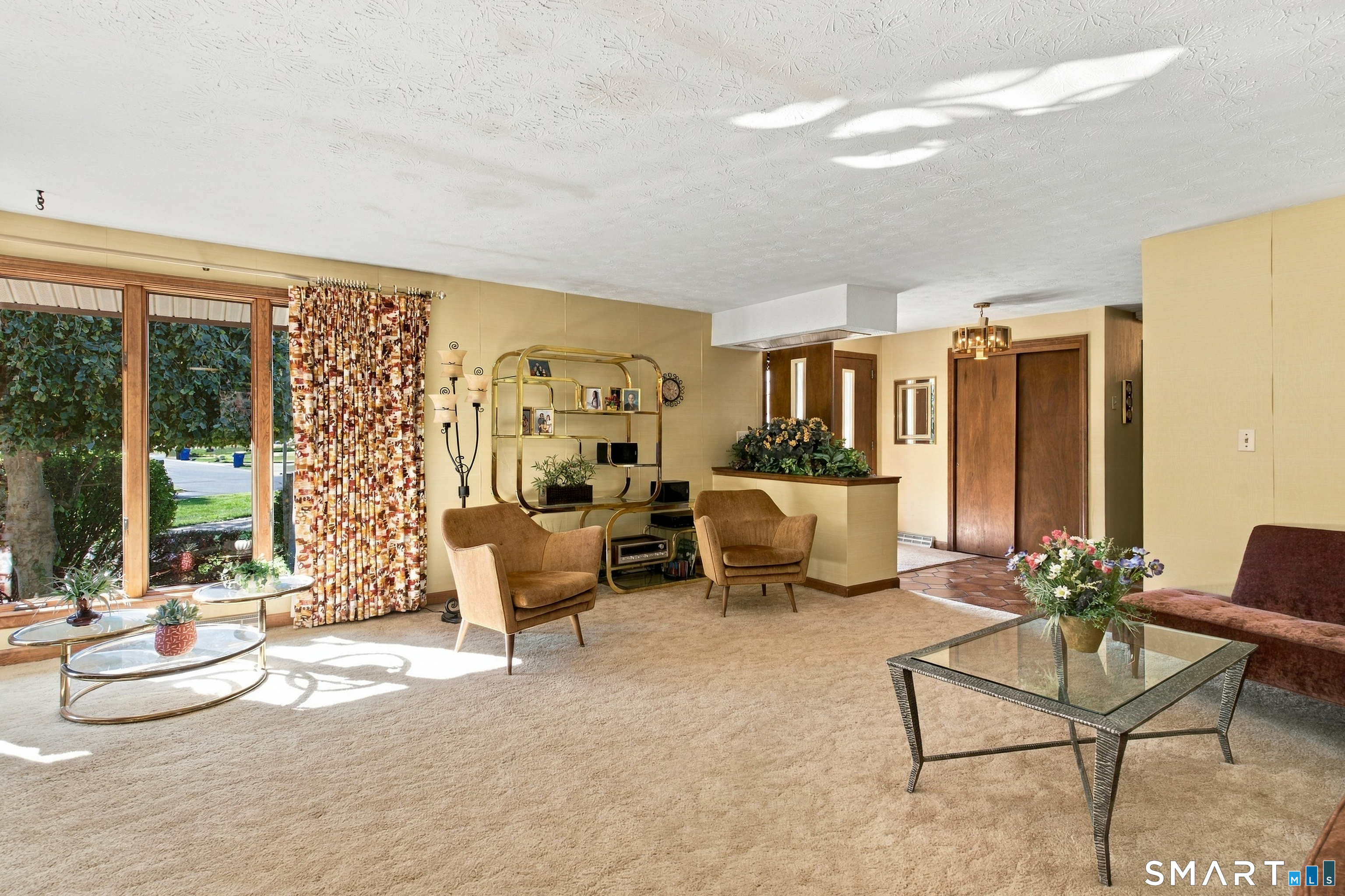 28 Angela Drive Wethersfield CT 06109