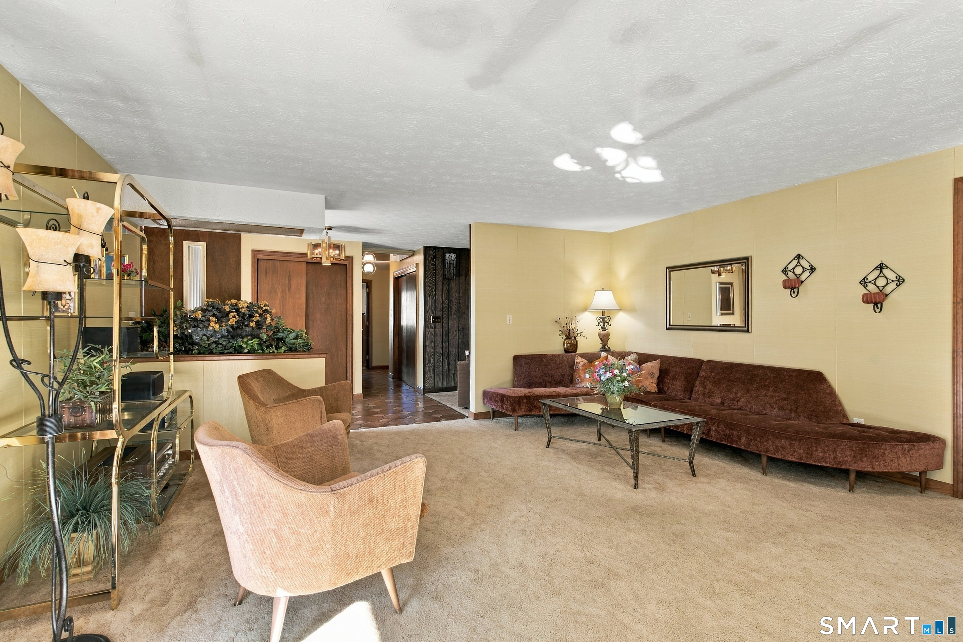 28 Angela Drive Wethersfield CT 06109
