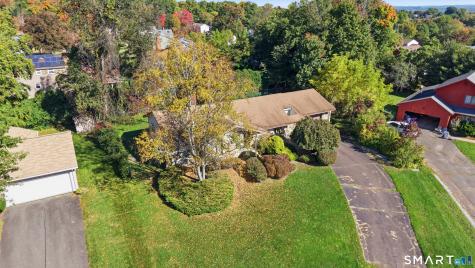 28 Angela Drive Wethersfield CT 06109