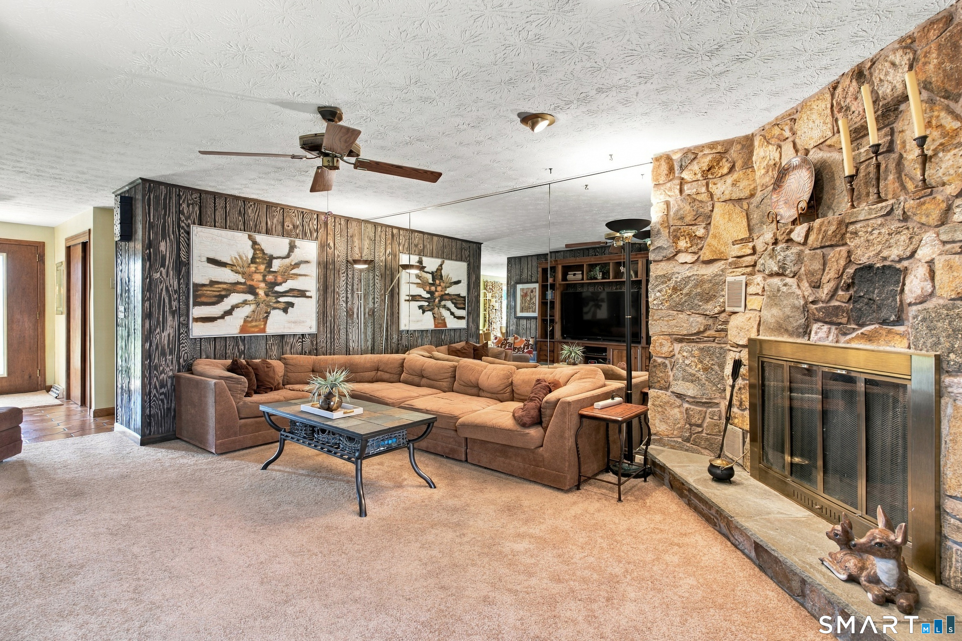 28 Angela Drive Wethersfield CT 06109