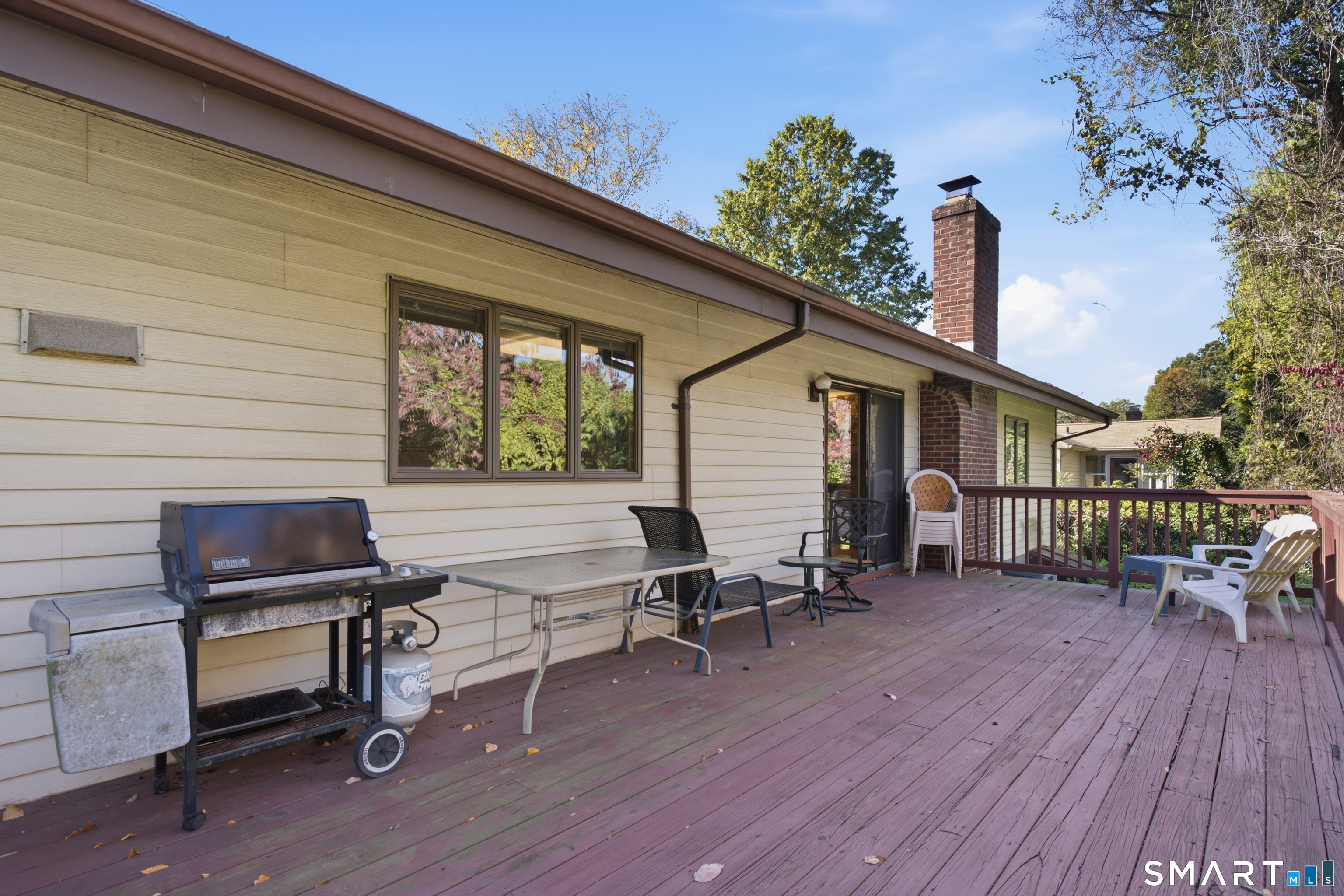 28 Angela Drive Wethersfield CT 06109
