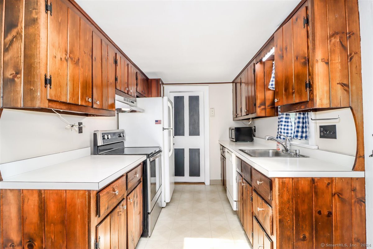 34 Old Park Lane Road New Milford CT 06776