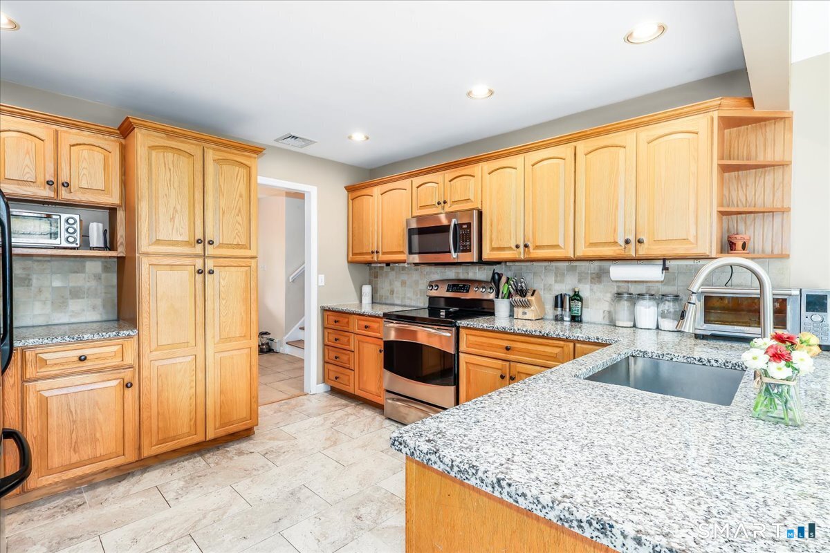 9 Richconn Drive New Milford CT 06776