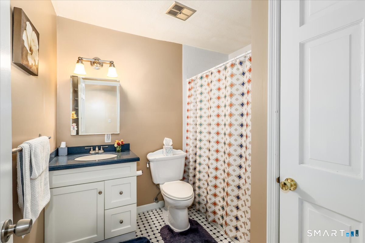 9 Richconn Drive New Milford CT 06776