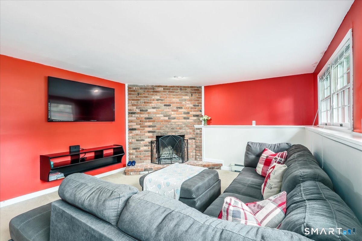 9 Richconn Drive New Milford CT 06776