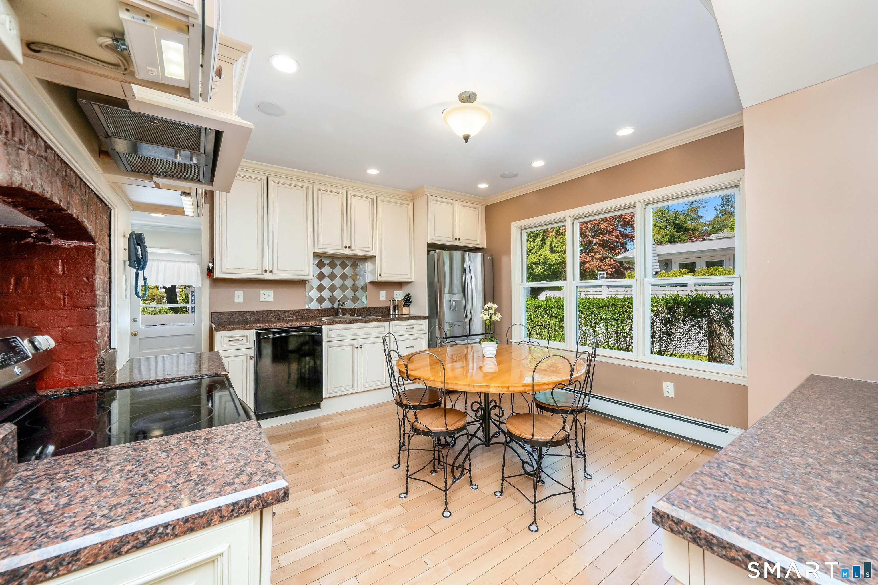 150 Holmes Avenue Darien CT 06820