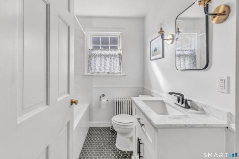 108 Ivy Street Branford CT 06405