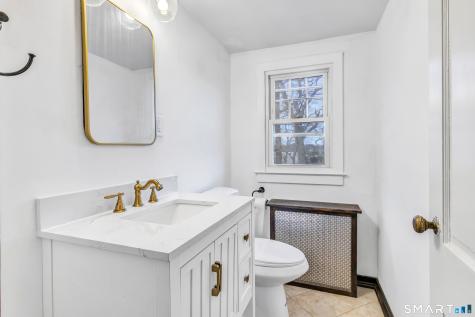 108 Ivy Street Branford CT 06405
