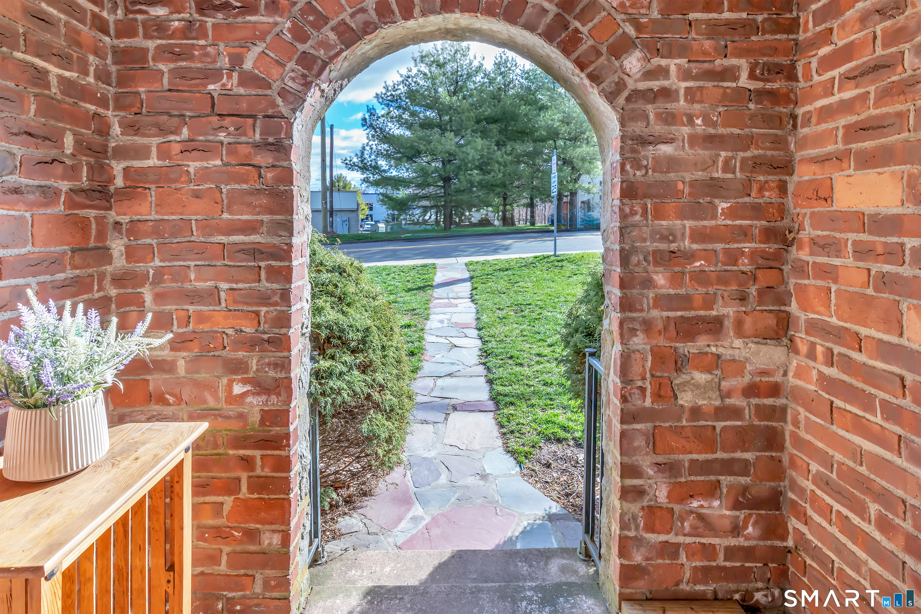 108 Ivy Street Branford CT 06405