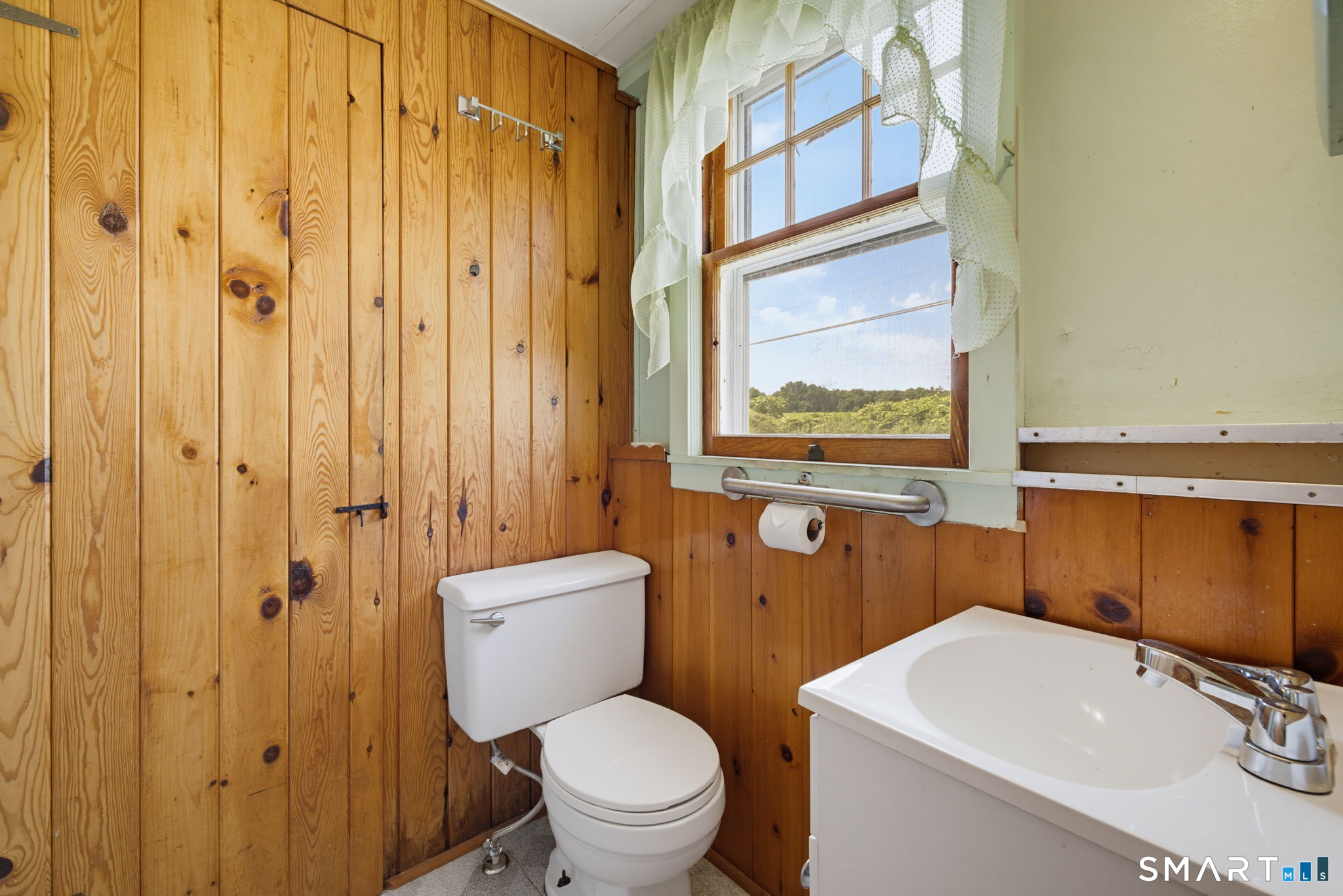 2 Hay Field Road East Haddam CT 06415