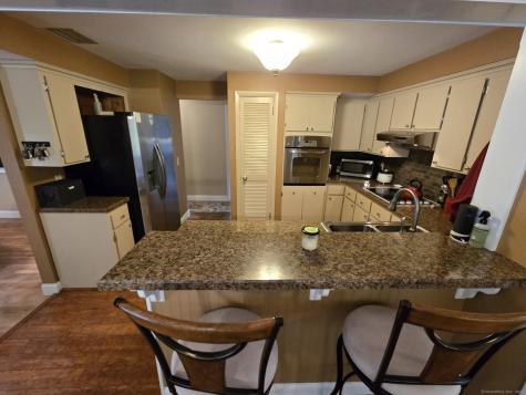 48 Rainbow Trail Vernon CT 06066