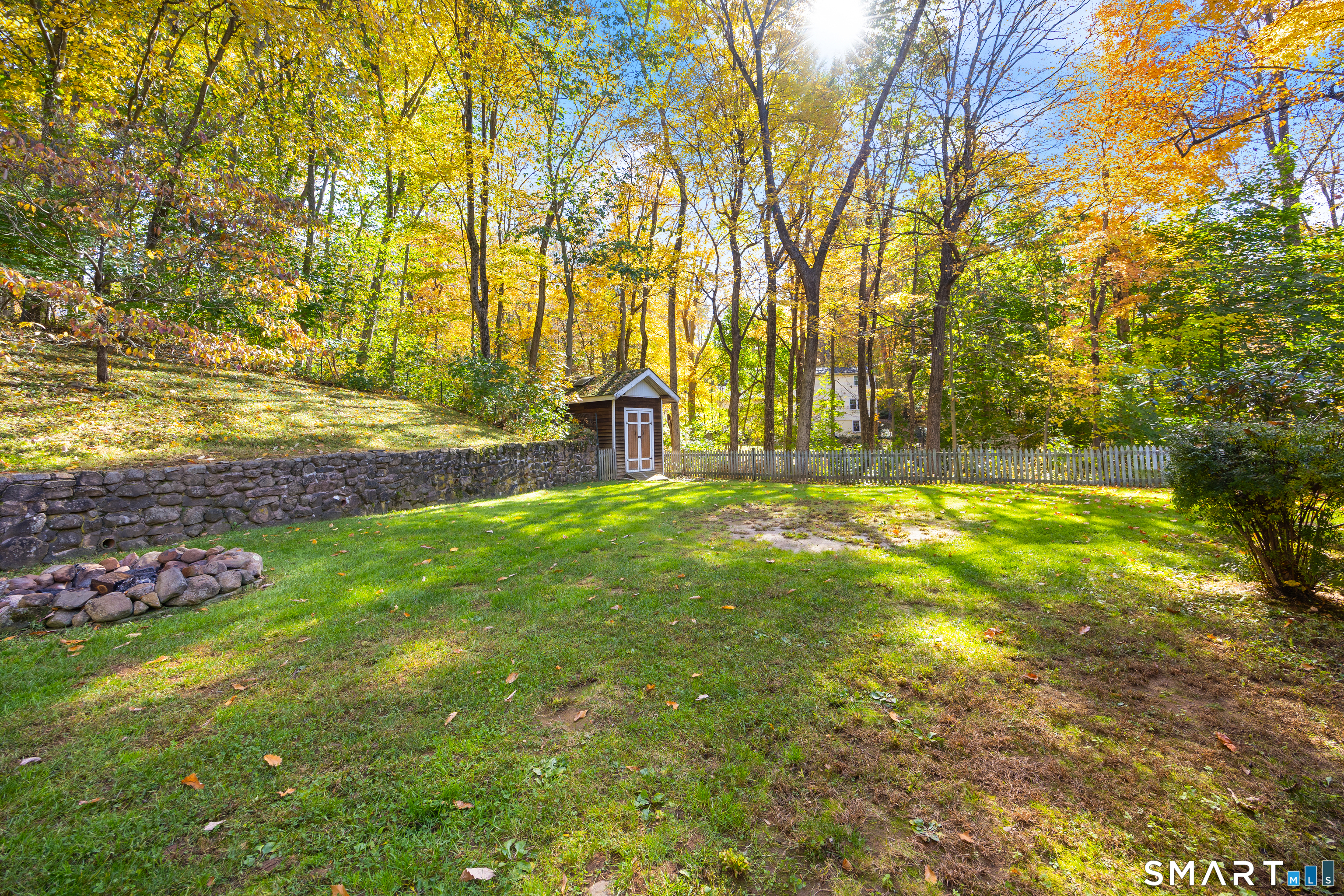 15 Ash Drive North Branford CT 06472