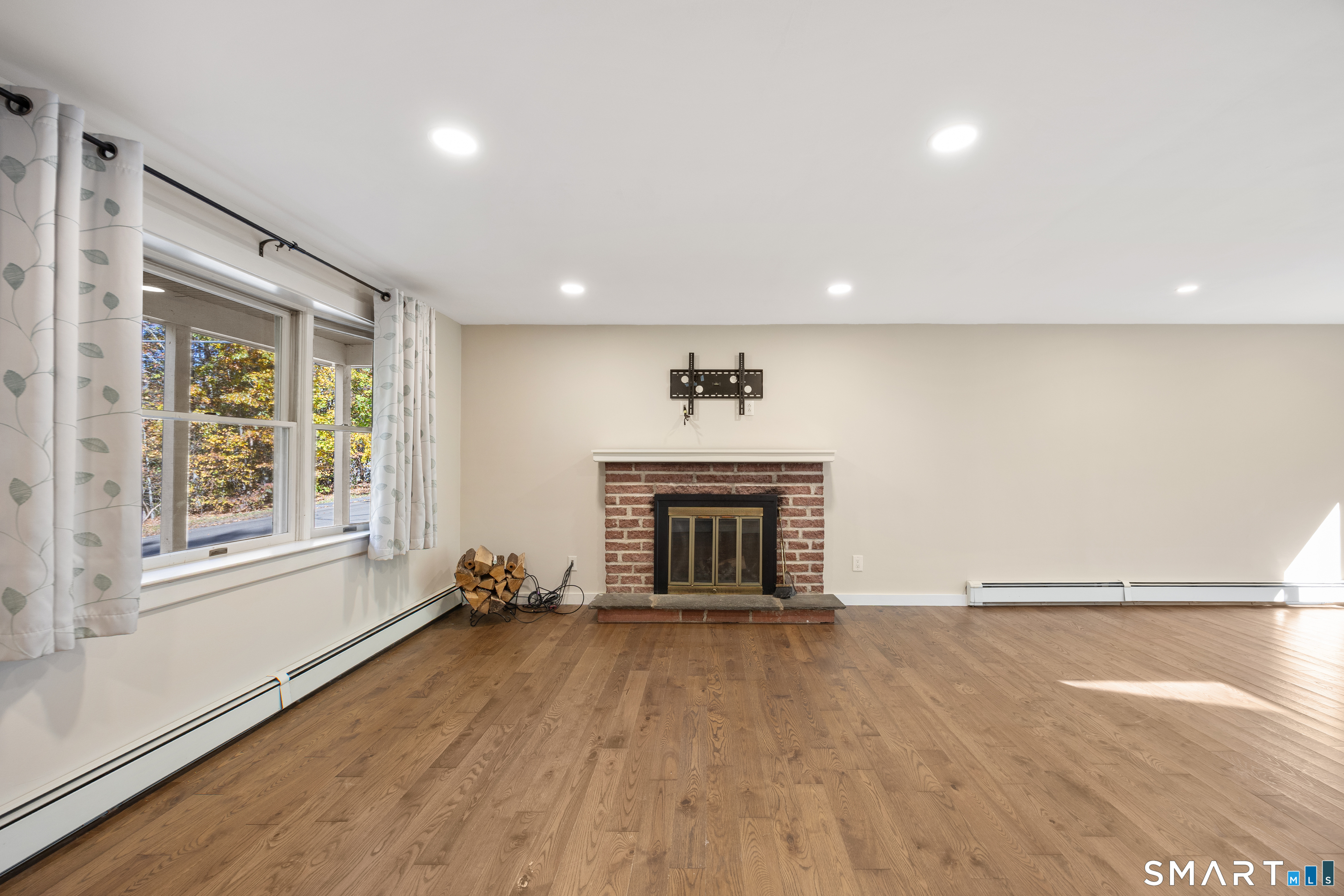 15 Ash Drive North Branford CT 06472