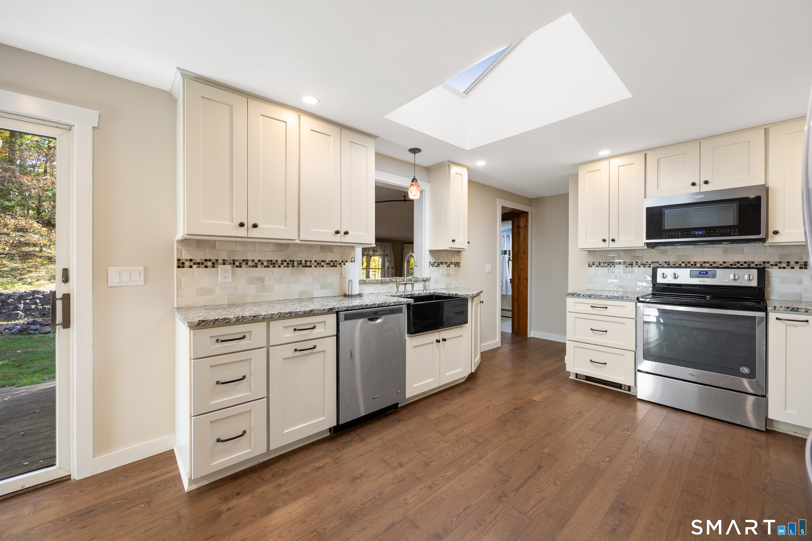 15 Ash Drive North Branford CT 06472