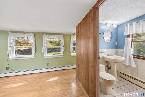 15 Ash Drive North Branford CT 06472