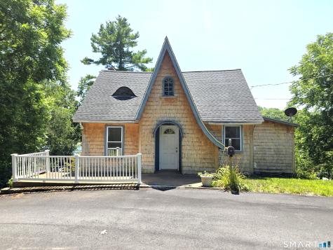 139 Lake Road Griswold CT 06351