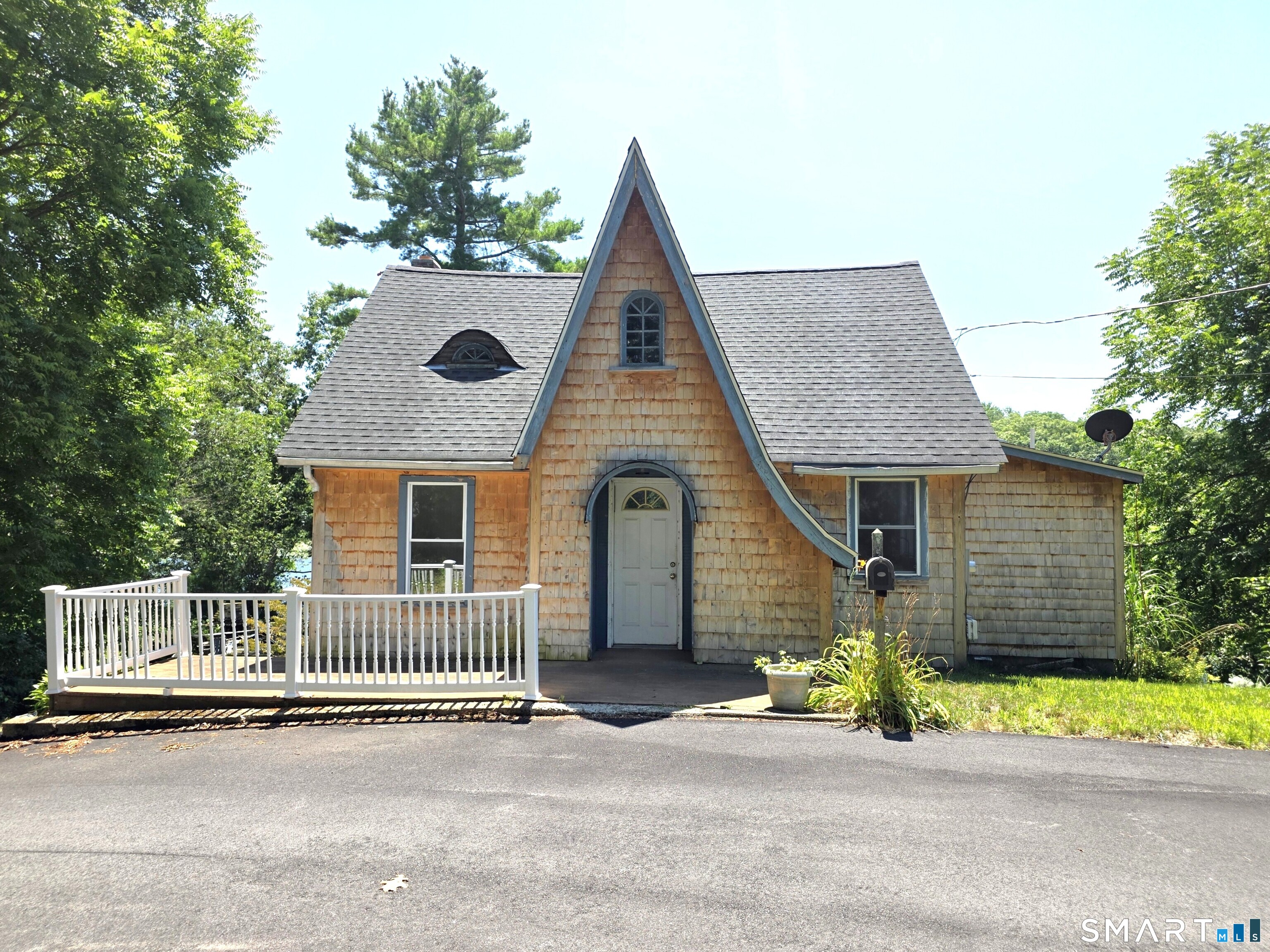 139 Lake Road Griswold CT 06351