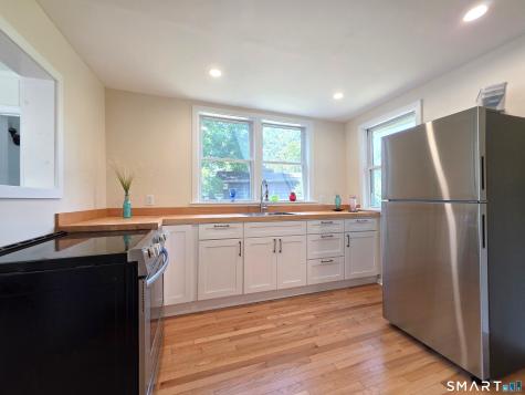 139 Lake Road Griswold CT 06351