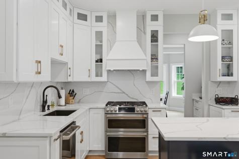 18 Bsullak Road Barkhamsted CT 06063