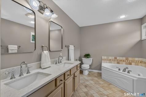 32 Deer Meadow Tolland CT 06084