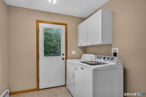 32 Deer Meadow Tolland CT 06084