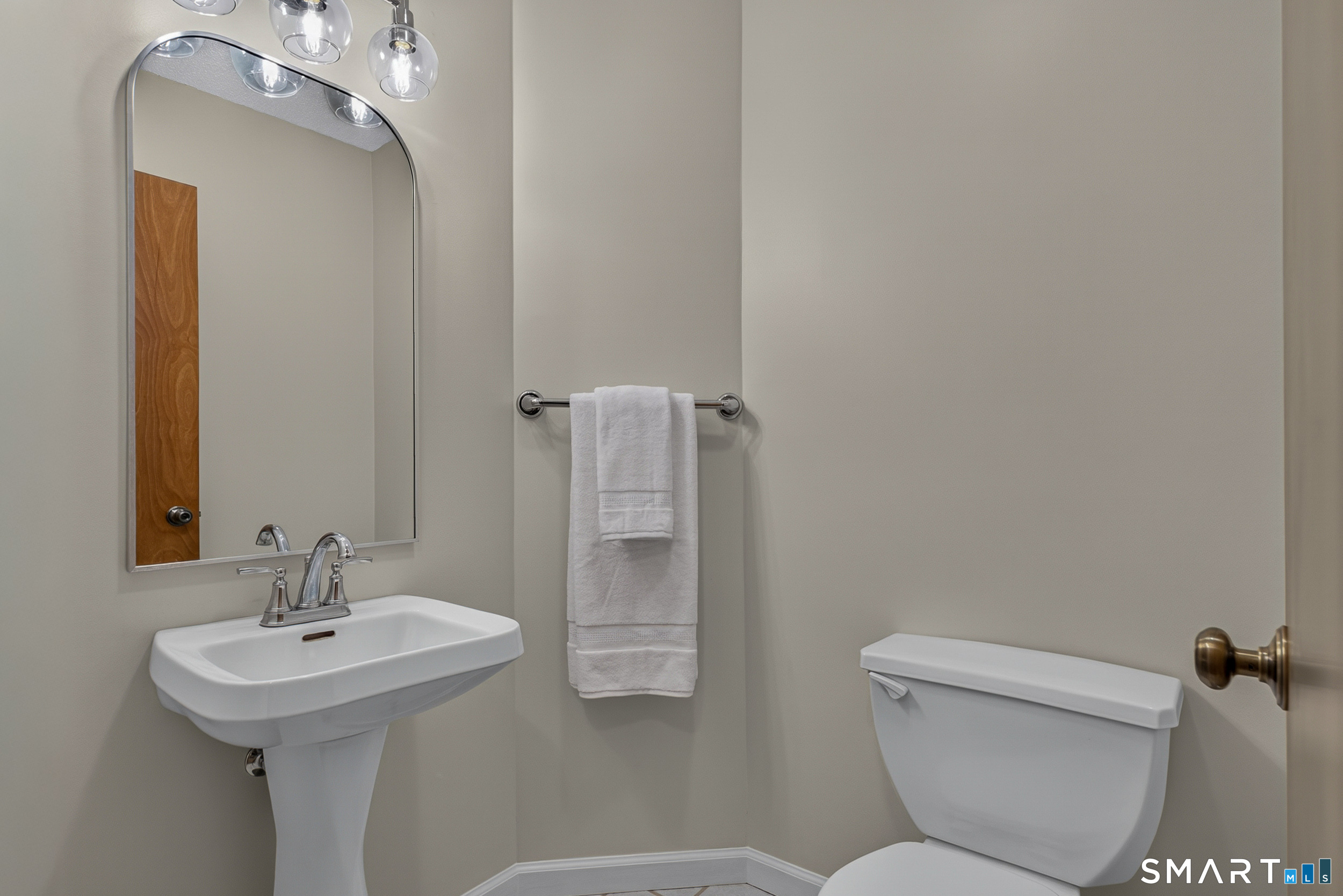 32 Deer Meadow Tolland CT 06084