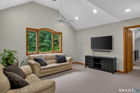 32 Deer Meadow Tolland CT 06084