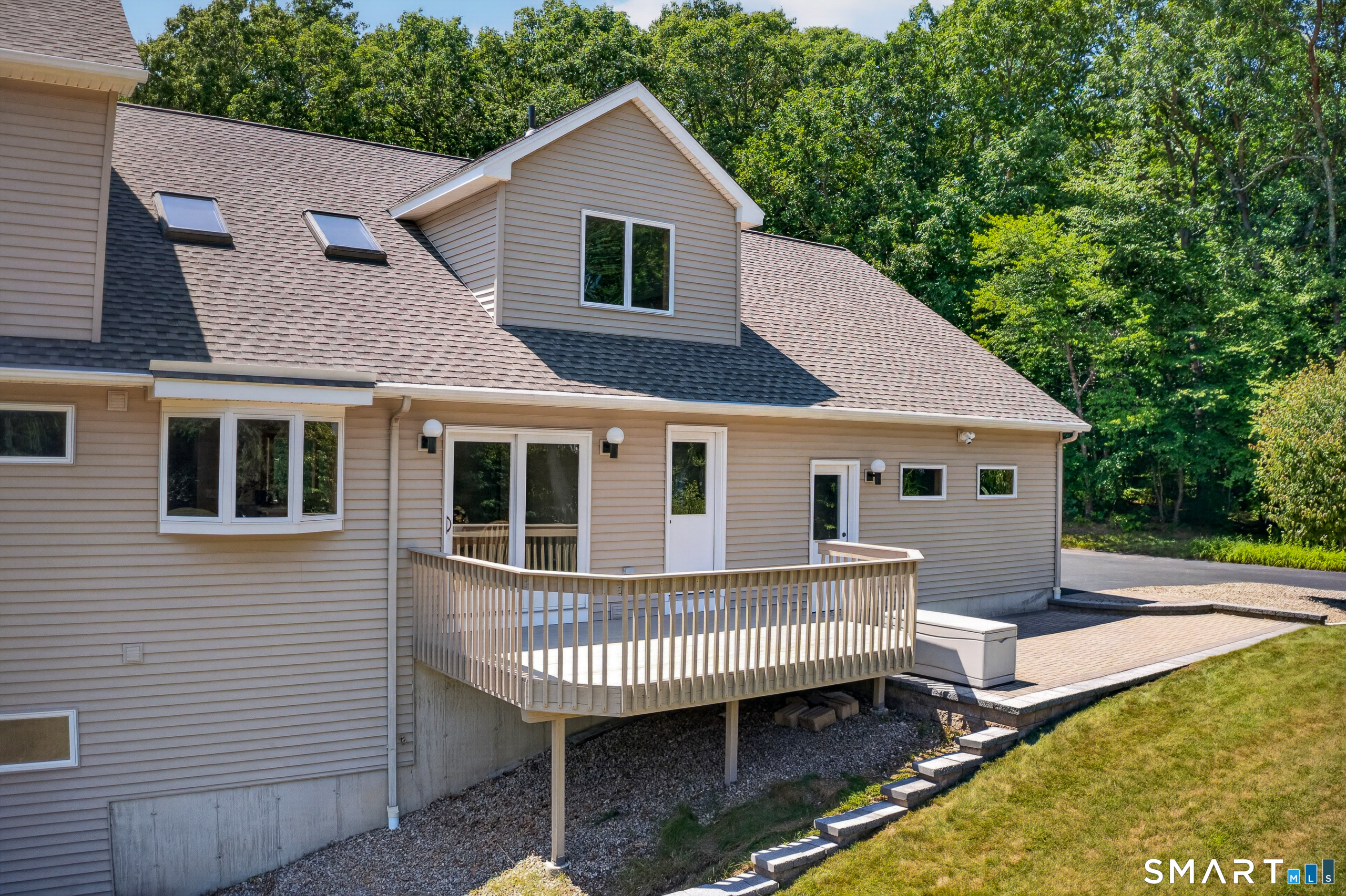 32 Deer Meadow Tolland CT 06084