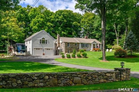 141 Head Of Meadow Road Newtown CT 06470
