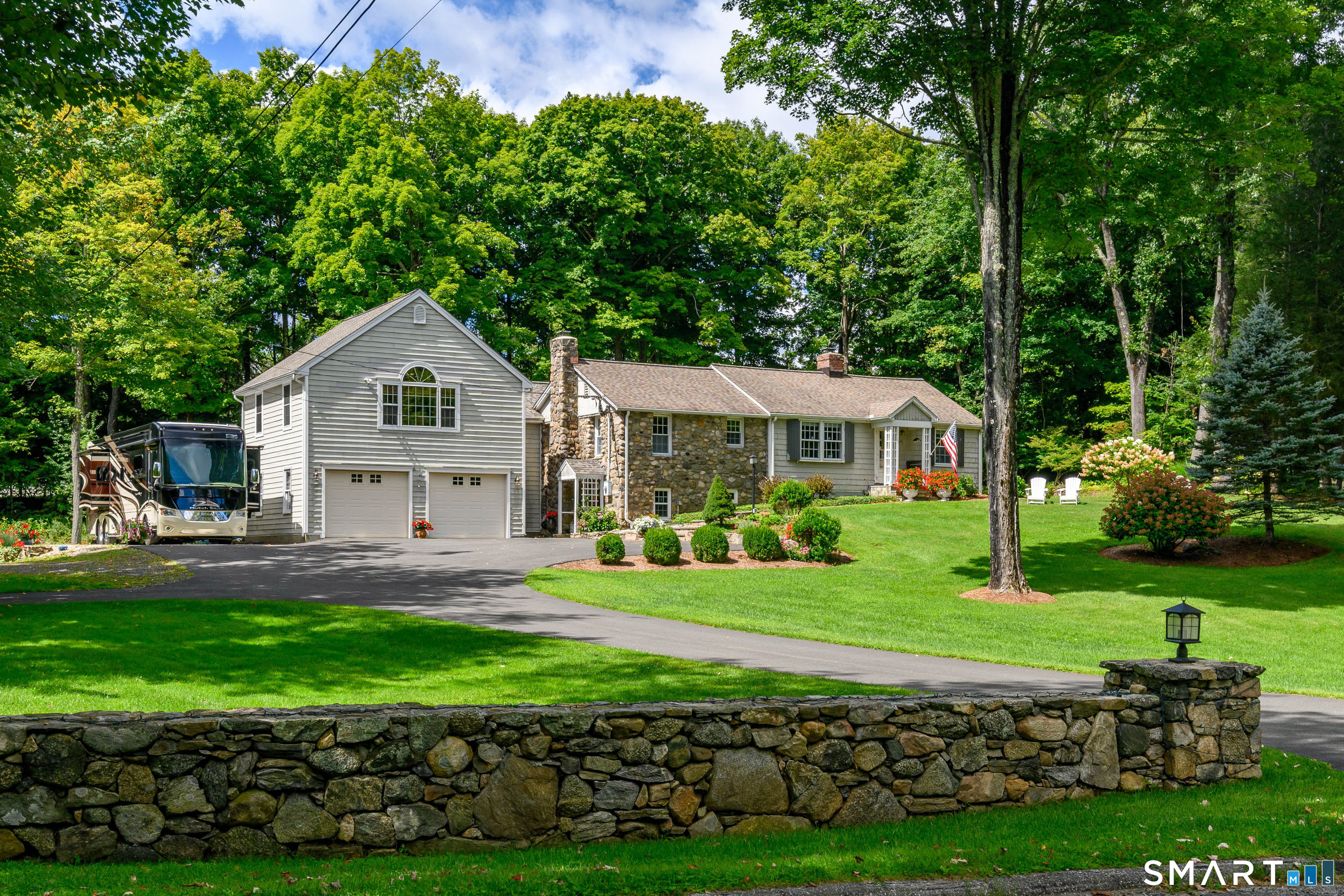141 Head Of Meadow Road Newtown CT 06470