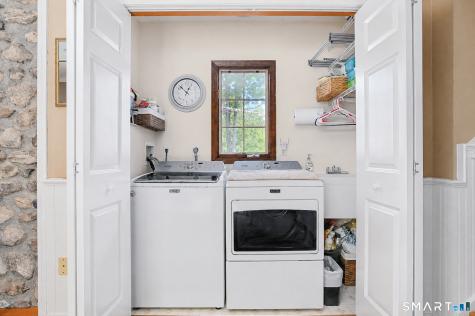 141 Head Of Meadow Road Newtown CT 06470