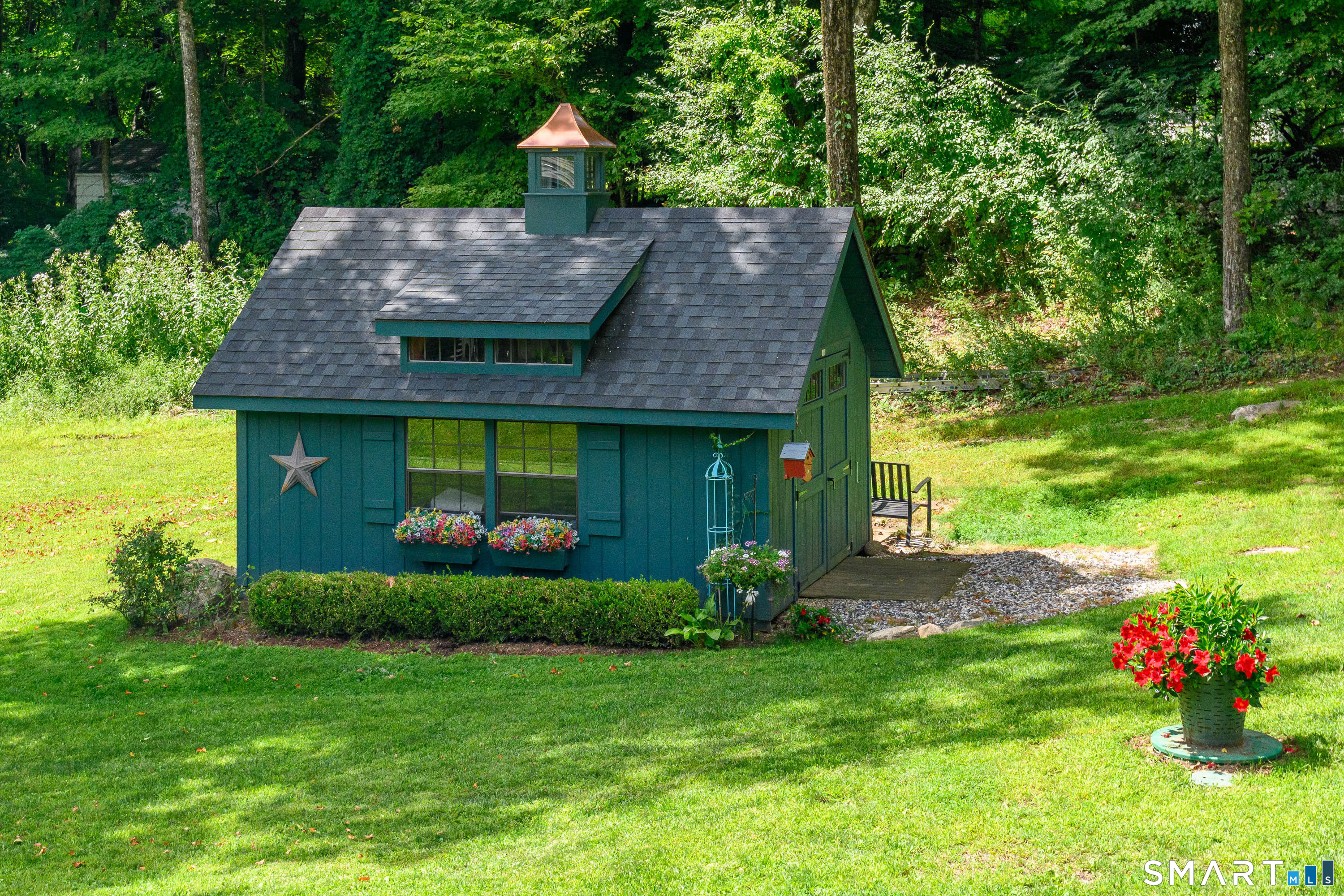 141 Head Of Meadow Road Newtown CT 06470