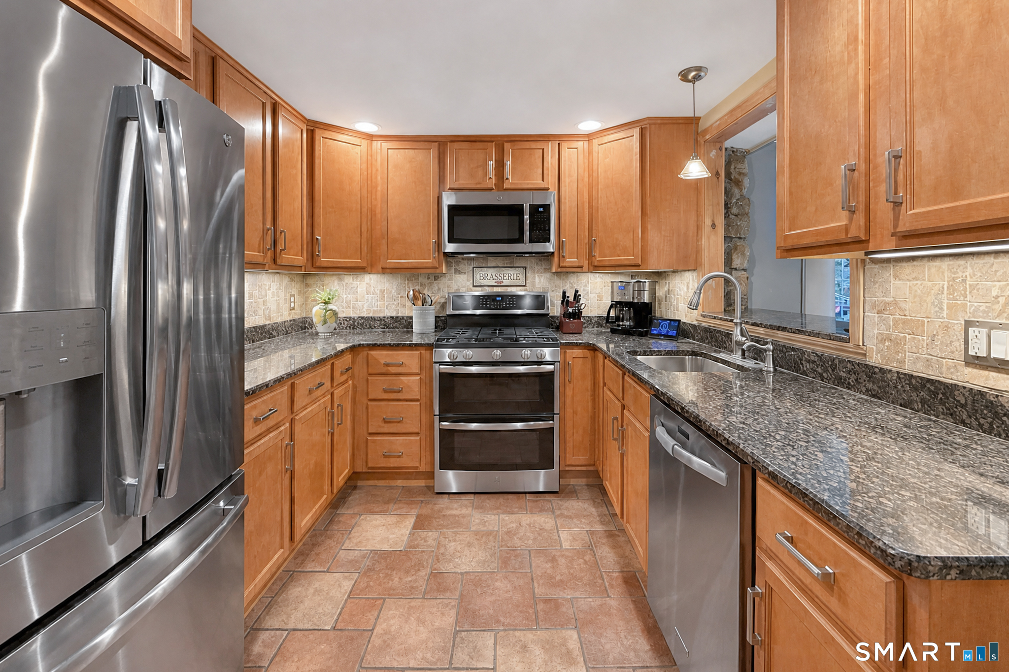 141 Head Of Meadow Road Newtown CT 06470