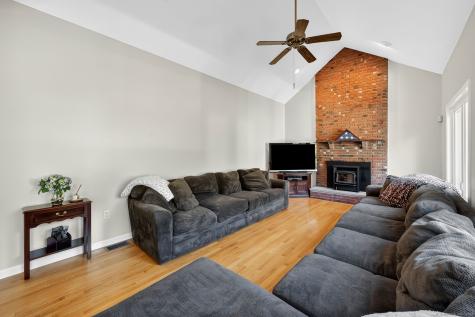 21 Lasalette Way North Branford CT 06471