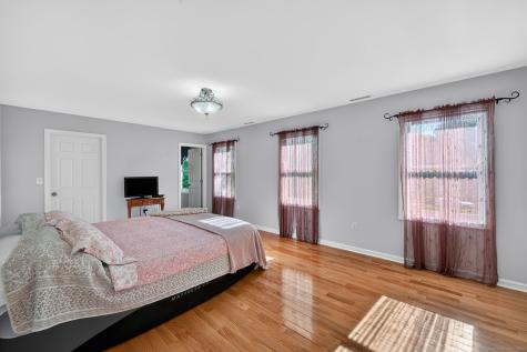 21 Lasalette Way North Branford CT 06471