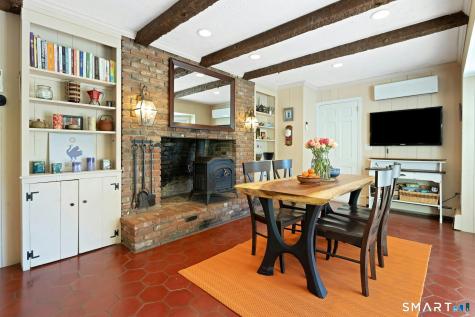 21 Dogwood Drive Danbury CT 06811