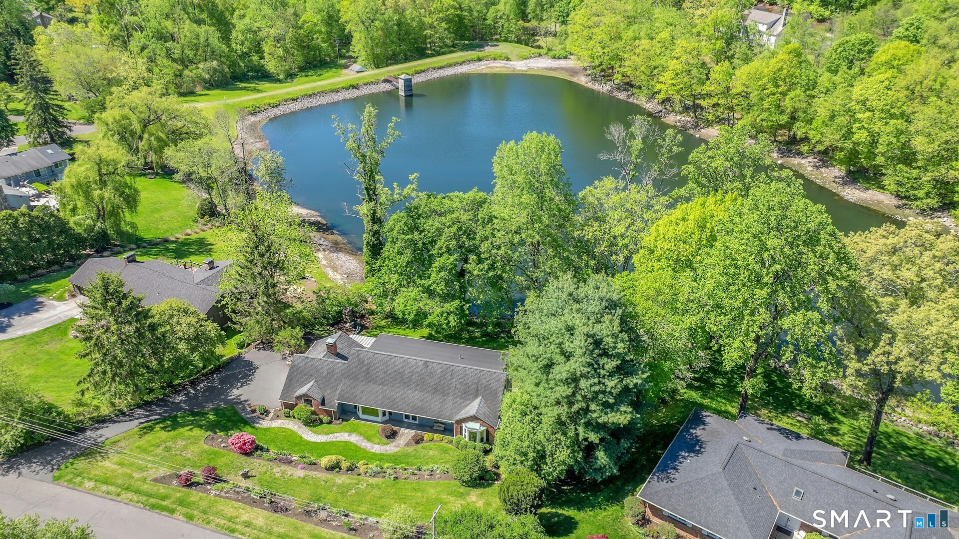 21 Dogwood Drive Danbury CT 06811