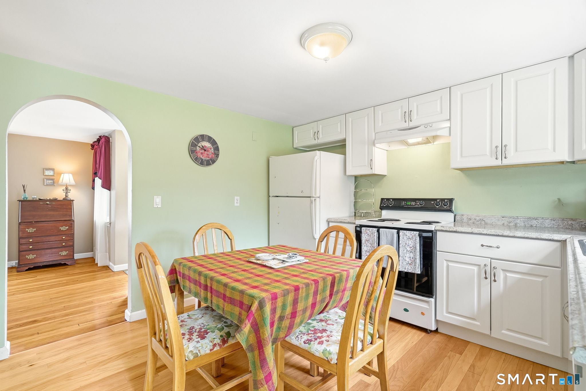 172 Pool Road North Haven CT 06473