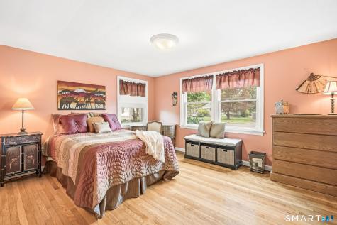 172 Pool Road North Haven CT 06473
