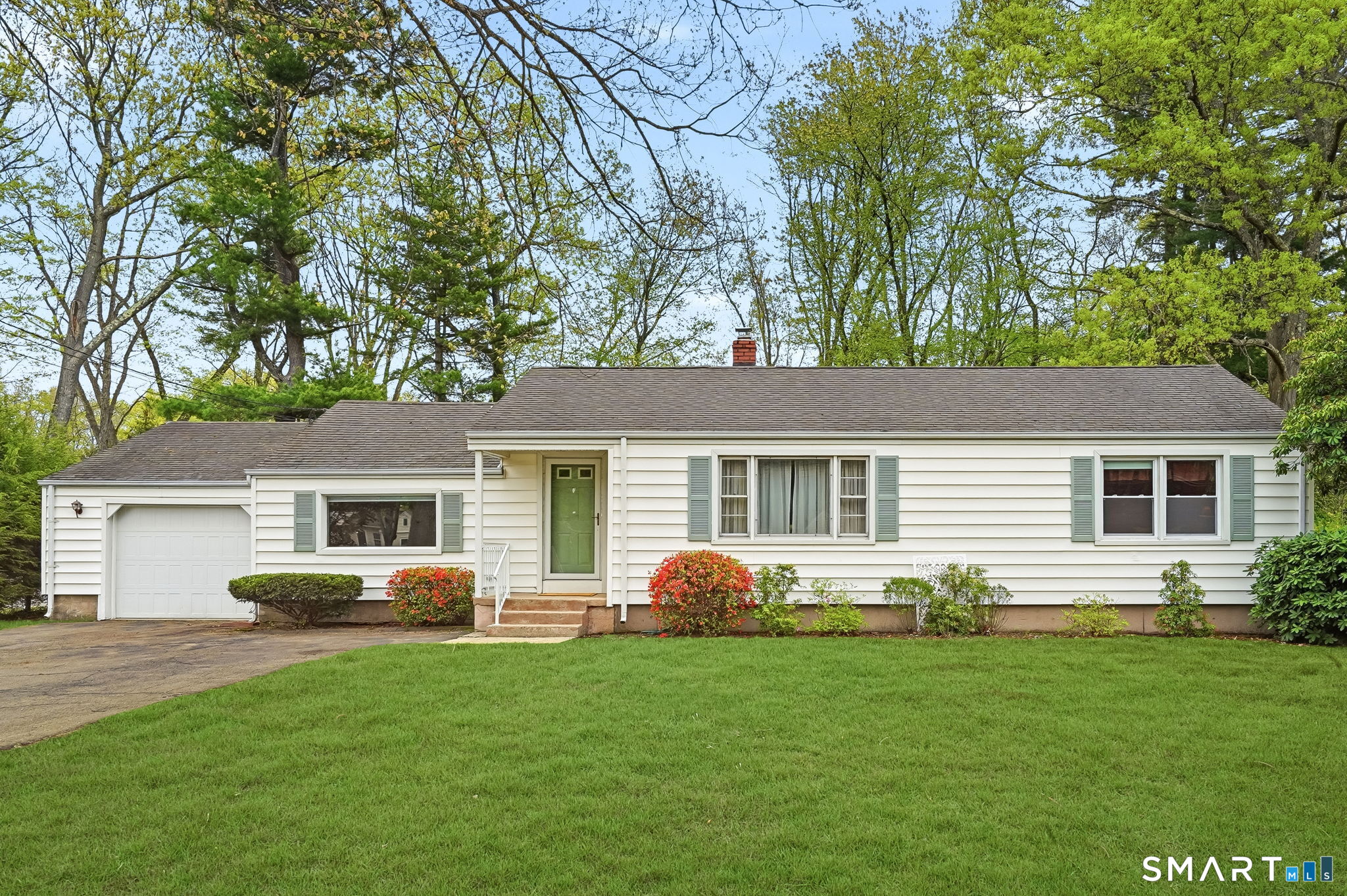 172 Pool Road North Haven CT 06473