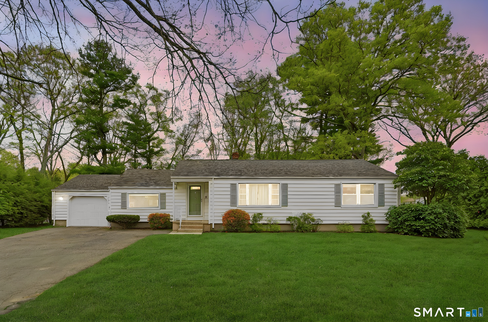 172 Pool Road North Haven CT 06473