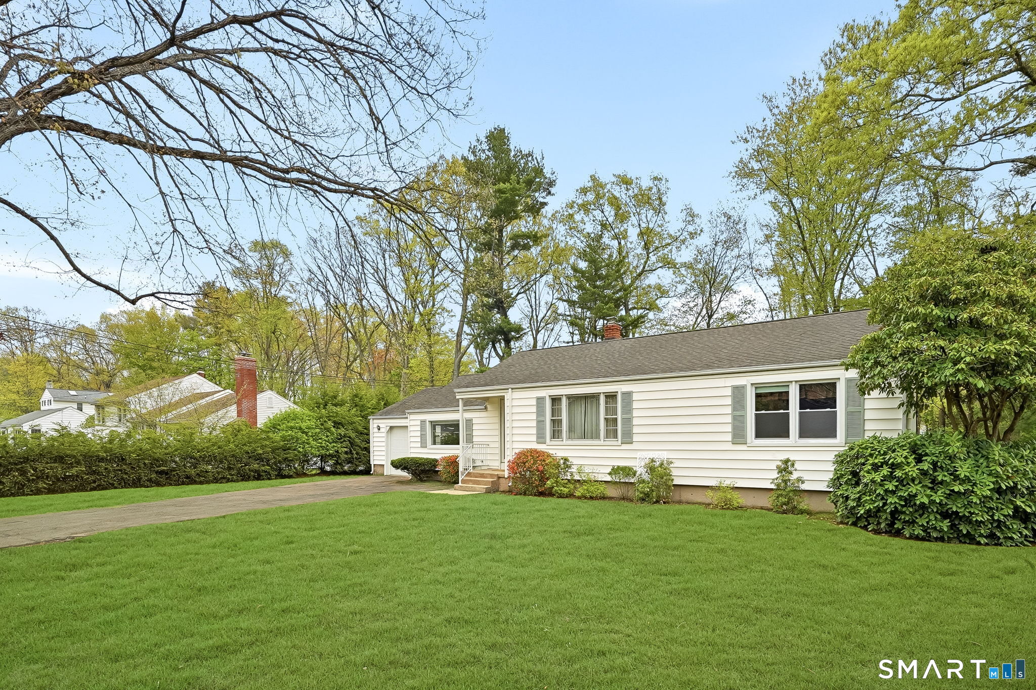 172 Pool Road North Haven CT 06473